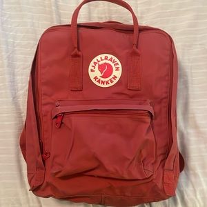 Fjallraven Kanken Backpack - EUC